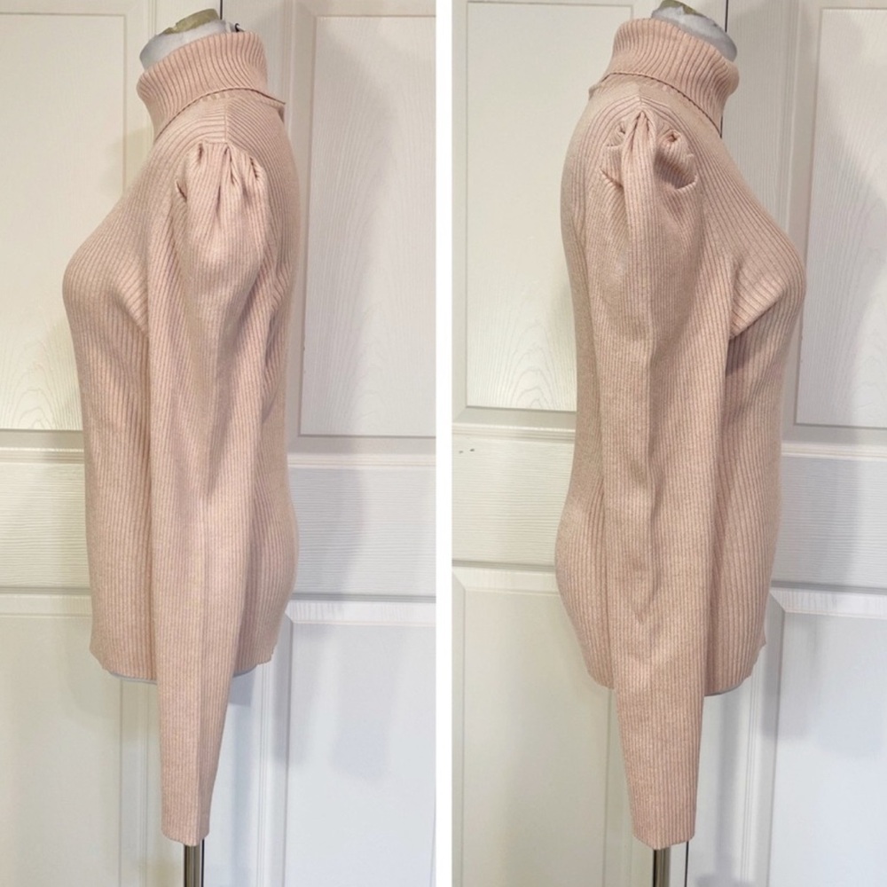 🩷 525 AMERICA Elegant Ribbed Turtleneck Sweater - Picture 3 of 6